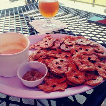 Odd Moe's Pizza - Fondue and pretzel chips - Pizza Near Me - Salem, Oregon
