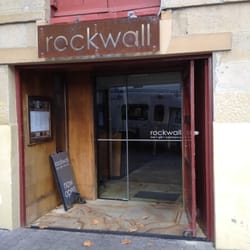 Rockwall Bar & Grill