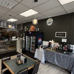 Uncle Leo's & Rosny Gourmet