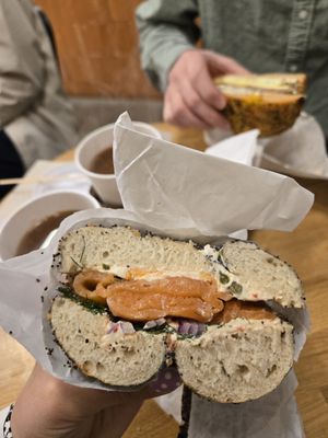 Tilly Bagel Shop by null