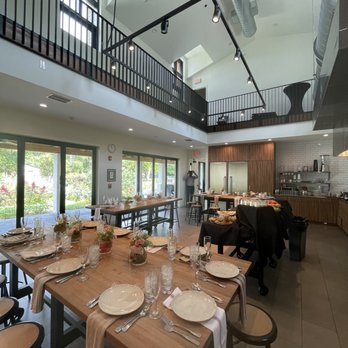 The Kitchen House - Community Service/Non-Profit Near Me - Orlando, Florida The Kitchen House - Community Service/Non-Profit Near Me - Orlando, Florida