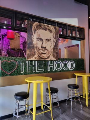 The Neighborhood Bar DWTN by null