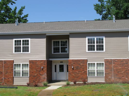 Laurel Park Apartments