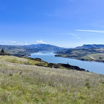 Coyote Wall Trailhead - Hiking Near Me - White Salmon, Washington
