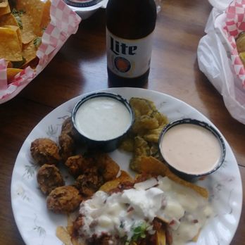 Buffington's - #YelpsBigNightIn ( @yelp ; @yelpaugusta ) My 1st dinner - American Near Me - Milledgeville, Georgia Buffington's - #YelpsBigNightIn ( @yelp ; @yelpaugusta ) My 1st dinner - American Near Me - Milledgeville, Georgia