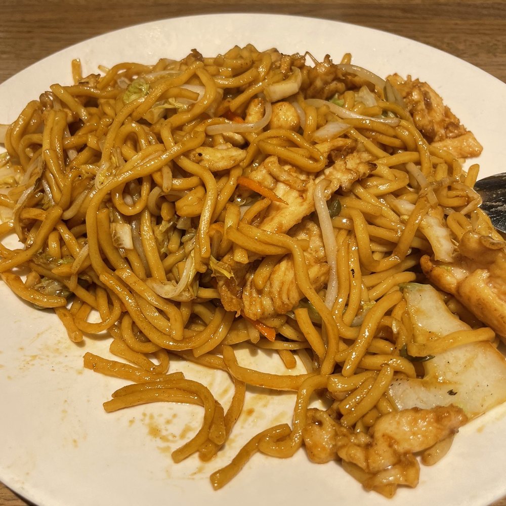 WEI Authentic Chinese - N3. Lo Mein Noodles w/ chicken - Cantonese Near Me - Buford, Georgia WEI Authentic Chinese - N3. Lo Mein Noodles w/ chicken - Cantonese Near Me - Buford, Georgia