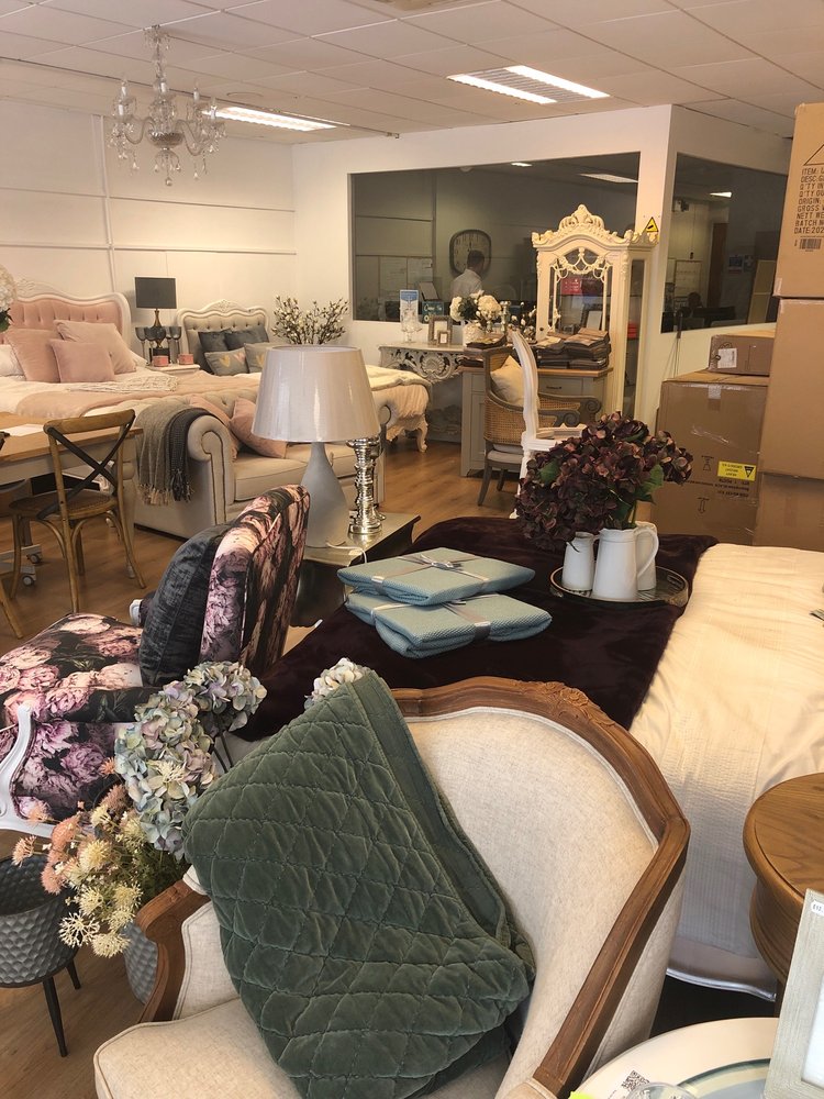 CROWN FRENCH FURNITURE Updated August 2024 4046 High Street