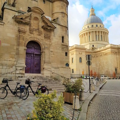 Simply France Tours - Bike tours in Paris by null