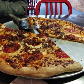 Lighthouse Pizza - The Sparky with beef instead of sausage - Pizza Near Me - Omaha, Nebraska Lighthouse Pizza - The Sparky with beef instead of sausage - Pizza Near Me - Omaha, Nebraska