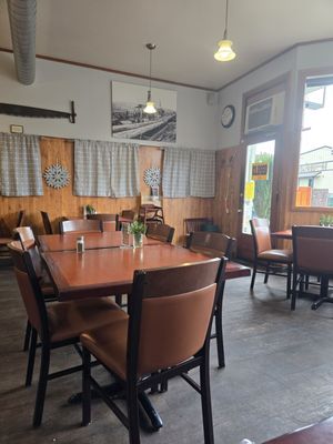 Colvins Pub & Grill by null