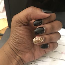 Full set acrylic with gel polish.