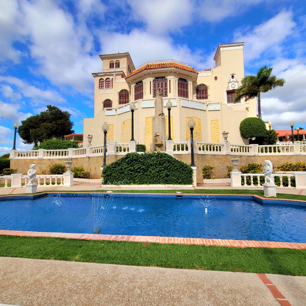 Castillo de Serrallés - Front view of Castillo Serrallés. - Museums Near Me - Ponce, Puerto Rico Castillo de Serrallés - Front view of Castillo Serrallés. - Museums Near Me - Ponce, Puerto Rico