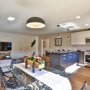 Encore Staging Services - Modern Kitchen & Dining Area - Home Staging Near Me - Santa Clara, California