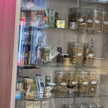 Natural Life - Inside - Herbal Shops Near Me - Cherry Hill, New Jersey
