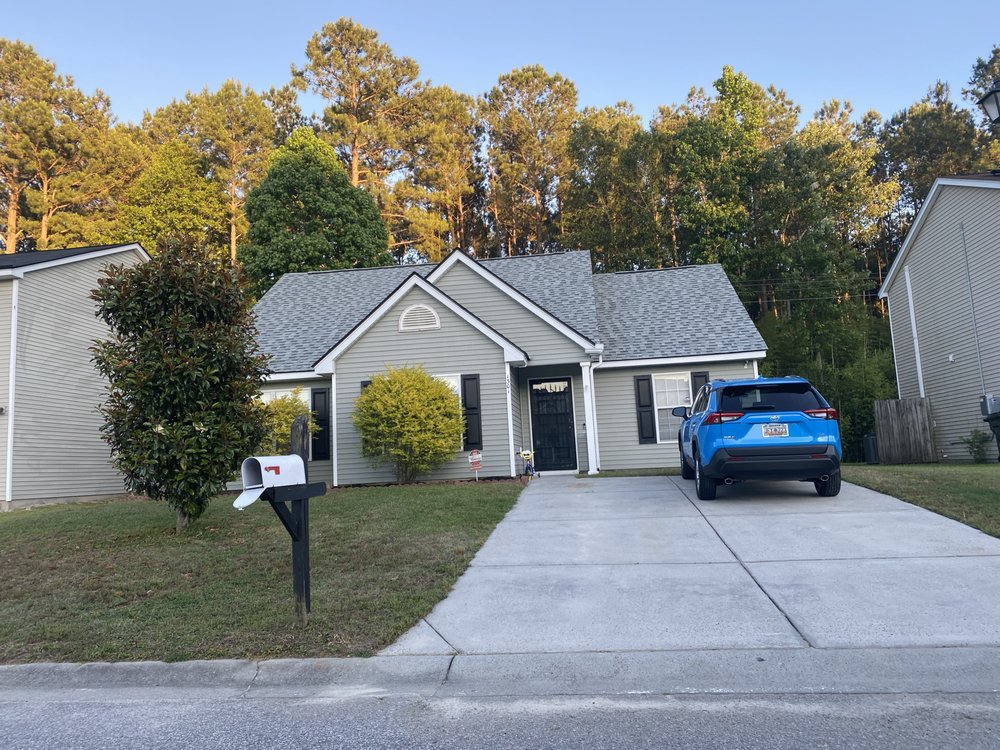 Slide of Roofing Educators