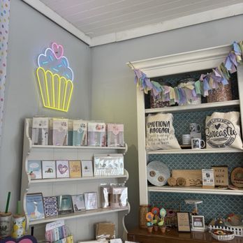 Fish Wife Sweets - Desserts Near Me - Half Moon Bay, California