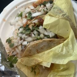 Birreria El Tocayo - Queda birria tacos