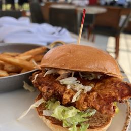 Pee Dee Gold Fried Chicken Sandwich Pee Dee Gold Fried Chicken Sandwich