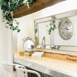 Custom Makeup Bar