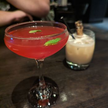 The Keg Steakhouse + Bar - Laval - Blackberry Daiquiri & Mai Tai - Steakhouses Near Me - Laval, Quebec