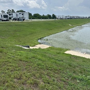 Jetstream RV Resort at Waller - Sites - RV Parks Near Me - Waller, Texas Jetstream RV Resort at Waller - Sites - RV Parks Near Me - Waller, Texas
