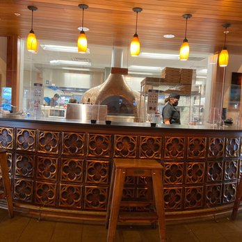 Pounders Restaurant - Pizza oven - Pizza Near Me - Laie, Hawaii