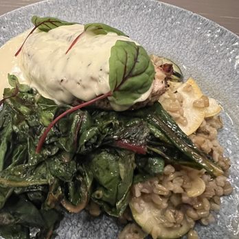 Besa - Chicken breast entree - New American Near Me - Detroit, Michigan Besa - Chicken breast entree - New American Near Me - Detroit, Michigan