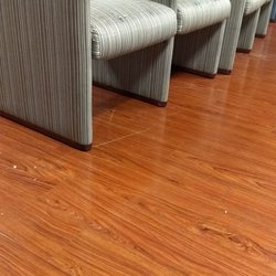 Central Baptist Hospital - The surgery waiting room is filthy and the seating is work out.