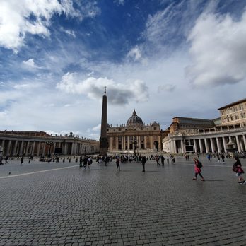 Piazza San Pietro - Landmarks & Historical Buildings Near Me - Rome, RM Piazza San Pietro - Landmarks & Historical Buildings Near Me - Rome, RM