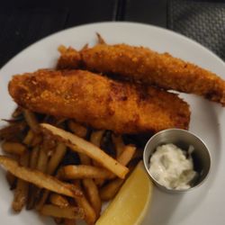 Magnum & Steins - Fish and chips