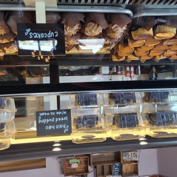 Cafe 86 - To much to choose - Desserts Near Me - Las Vegas, Nevada Cafe 86 - To much to choose - Desserts Near Me - Las Vegas, Nevada
