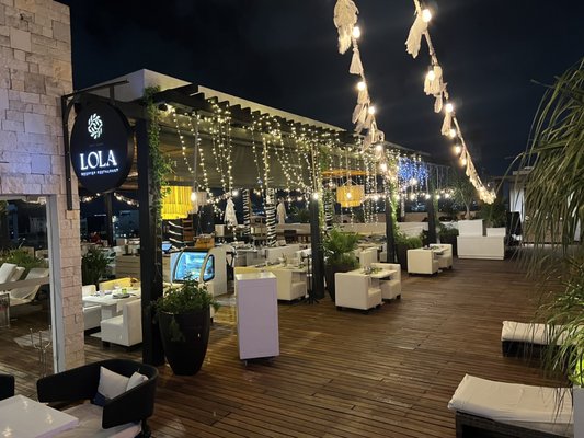 The Fives Downtown Hotel - Curio Collection by Hilton by null