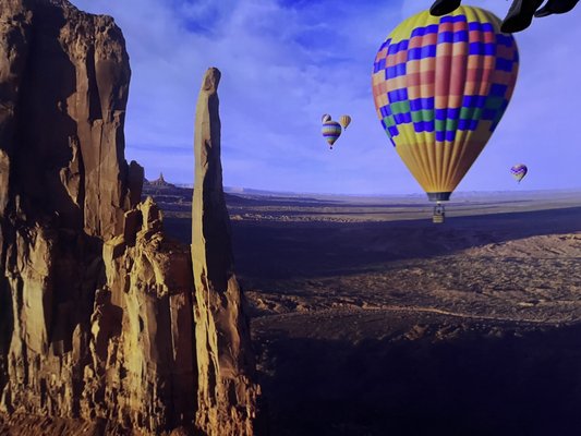 Soarin' Around the World by null