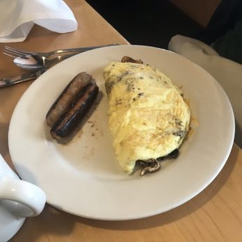 Glenwood Restaurant - Daughters omelet. - American Near Me - Eugene, Oregon