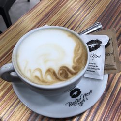 Bacio Nero - Cappuccio