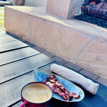 Tandy’s Cafe - Enjoying my coffee and bacon on the patio near the fireplace - Comfort Food Near Me - Phoenix, Arizona