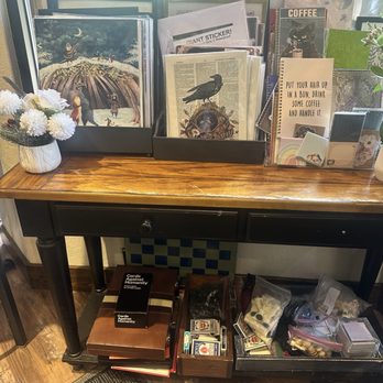 Raven's Roast Coffee Lounge - Art and game table - Coffee & Tea Near Me - Estes Park, Colorado
