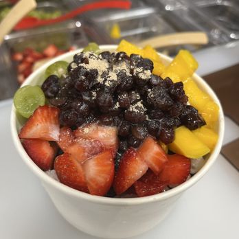 Concerto Bakery - Traditional bingsoo - Bakeries Near Me - Los Angeles, California Concerto Bakery - Traditional bingsoo - Bakeries Near Me - Los Angeles, California