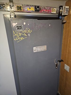 Purgatory Pizza by null