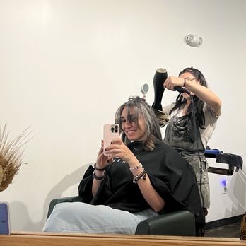 Moxie Park Salon - Hair Salons Near Me - Charleston, South Carolina Moxie Park Salon - Hair Salons Near Me - Charleston, South Carolina