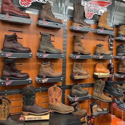 Hudson's Shoe Store