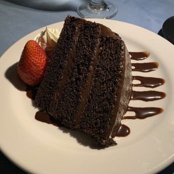 Acquario - Chocolate cake - American Near Me - Fort Lauderdale, Florida