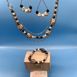Jazzy Treasures - Leopard Collection