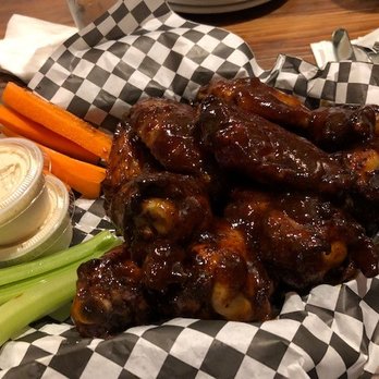 ESSEX ST. PUB - Updated February 2026 - 75 Photos & 116 Reviews - 530
