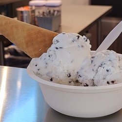 The Charmery Towson - Coconut Chocolate Chip (non dairy)