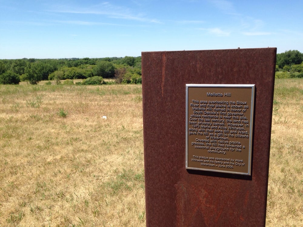 Social spots from Mellette Hill