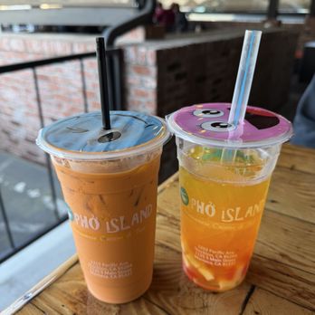 Pho Island III - Thai Tea and Passion Fruit Green Tea - Vietnamese Near Me - Modesto, California