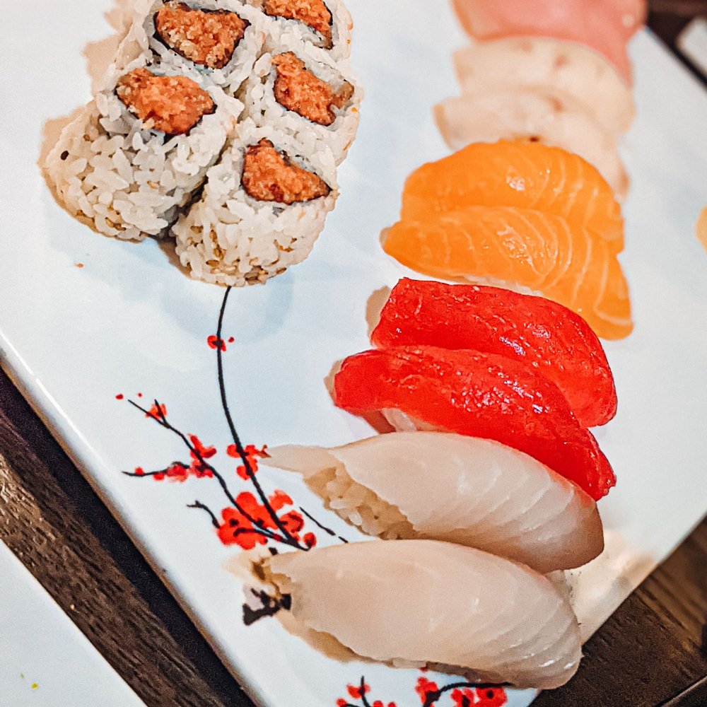 Shogun Sushi - Spicy tuna roll and nigiri pieces assorted - Sushi Bars Near Me - Tampa, Florida Shogun Sushi - Spicy tuna roll and nigiri pieces assorted - Sushi Bars Near Me - Tampa, Florida