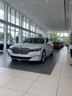 LEITH BMW - Updated July 2025 - 39 Photos & 151 Reviews - 5603 Capital ...