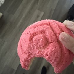 Vera's Bakery - Concha